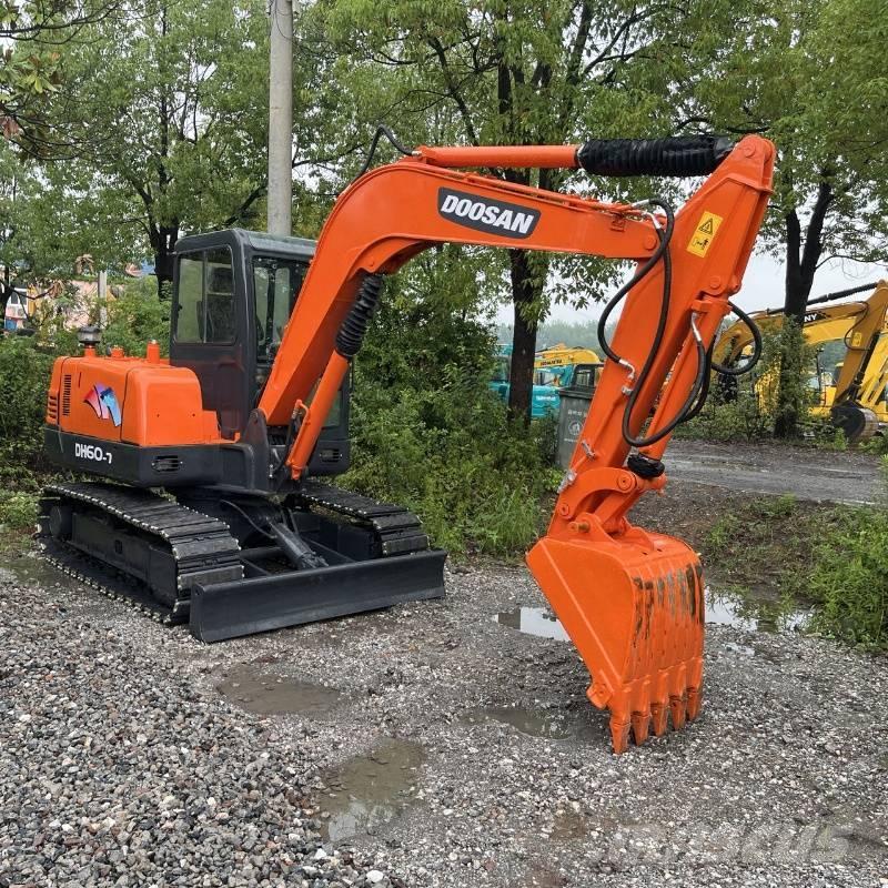 Doosan DH 60 Minigravemaskiner