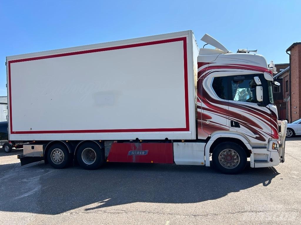 Scania R 650 6x2 Fast kasse