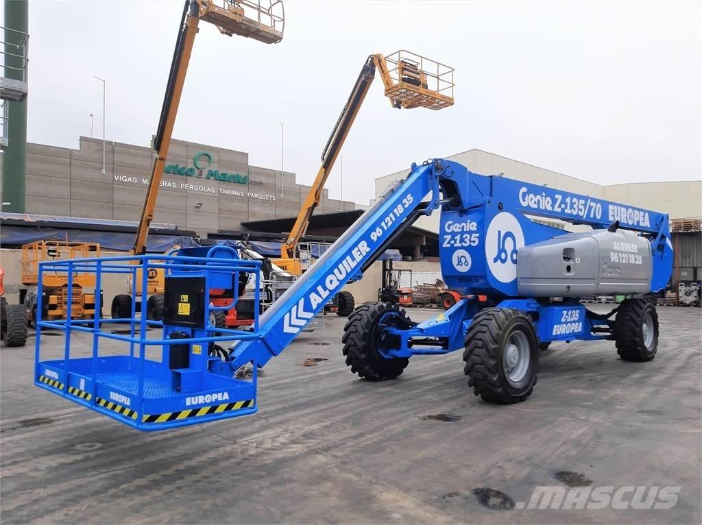 Genie Z135 70 Bomlifte med knækarm