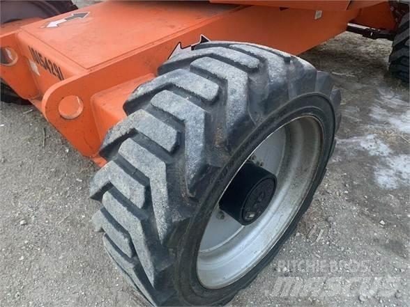 JLG 600AJ Bomlifte med knækarm