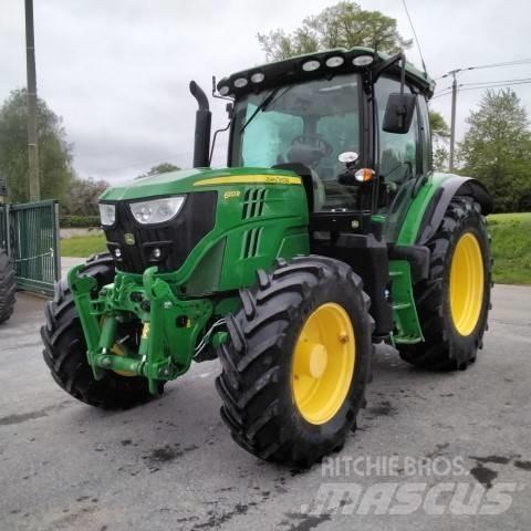 John Deere 6110 R Traktorer