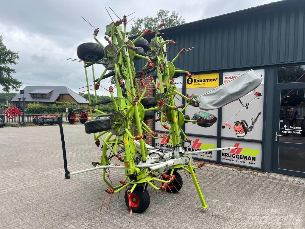 CLAAS Volto 1100 River og høvendere