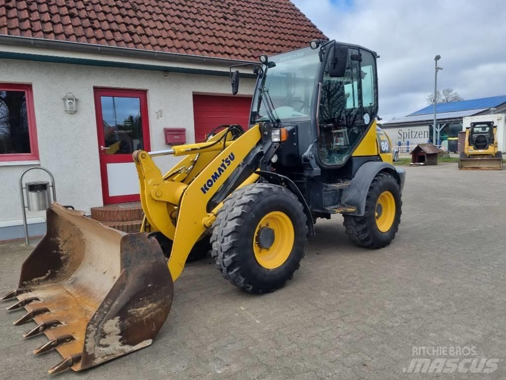 Komatsu WA 80-5 Læssemaskiner på hjul