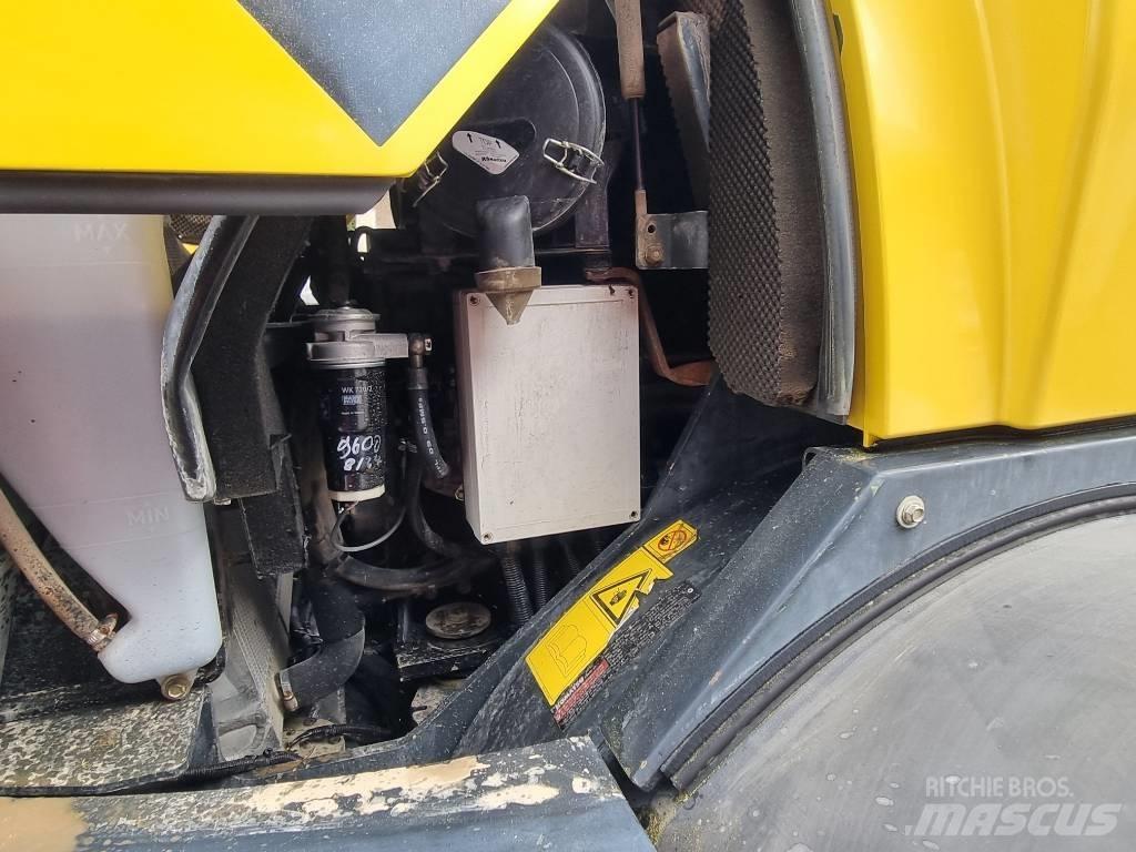 Komatsu WA 80-5 Læssemaskiner på hjul