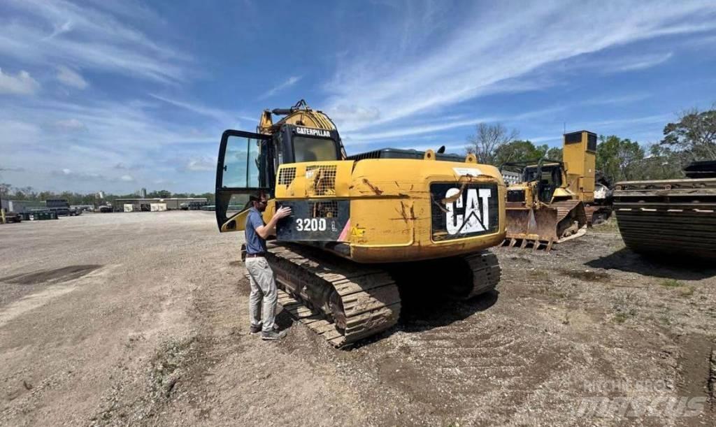 CAT 320 D Gravemaskiner på larvebånd