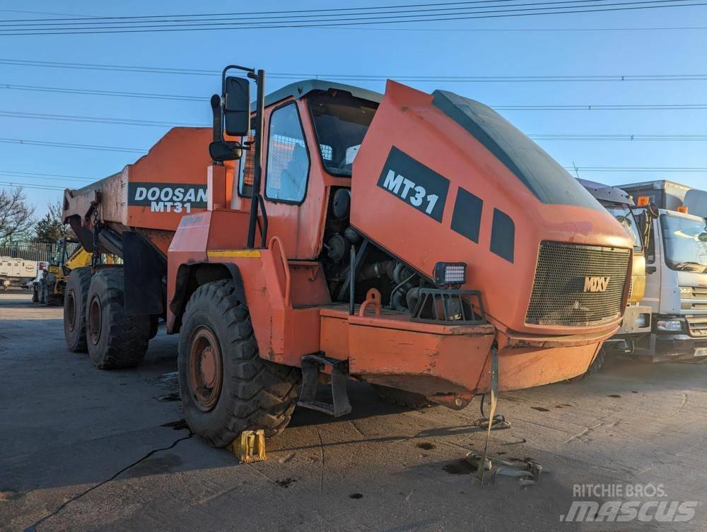 Doosan MT31 Terrængående lastbiler