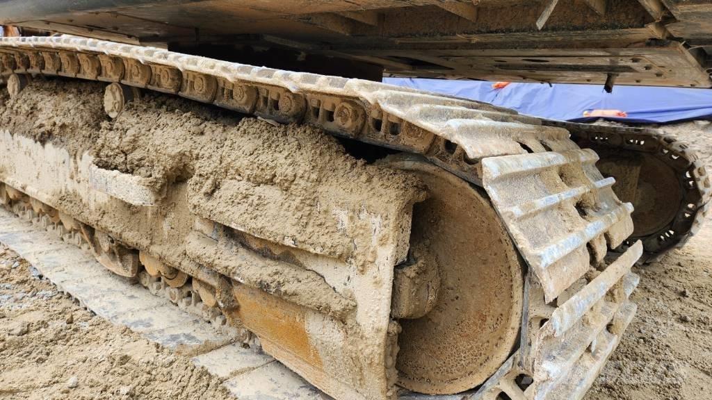 Hyundai HX 220 Gravemaskiner på larvebånd