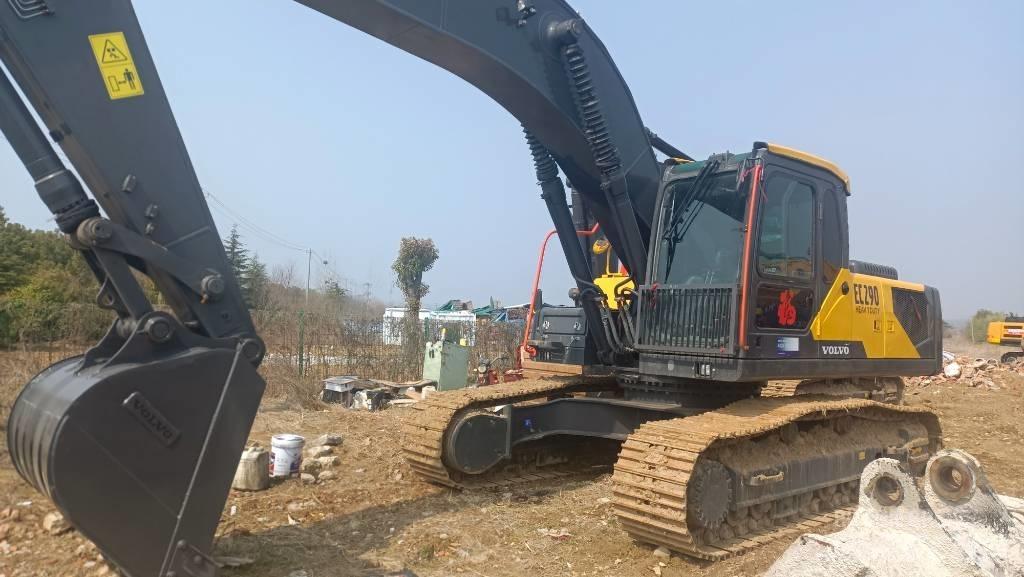 Volvo EC 290 B LC Gravemaskiner på larvebånd