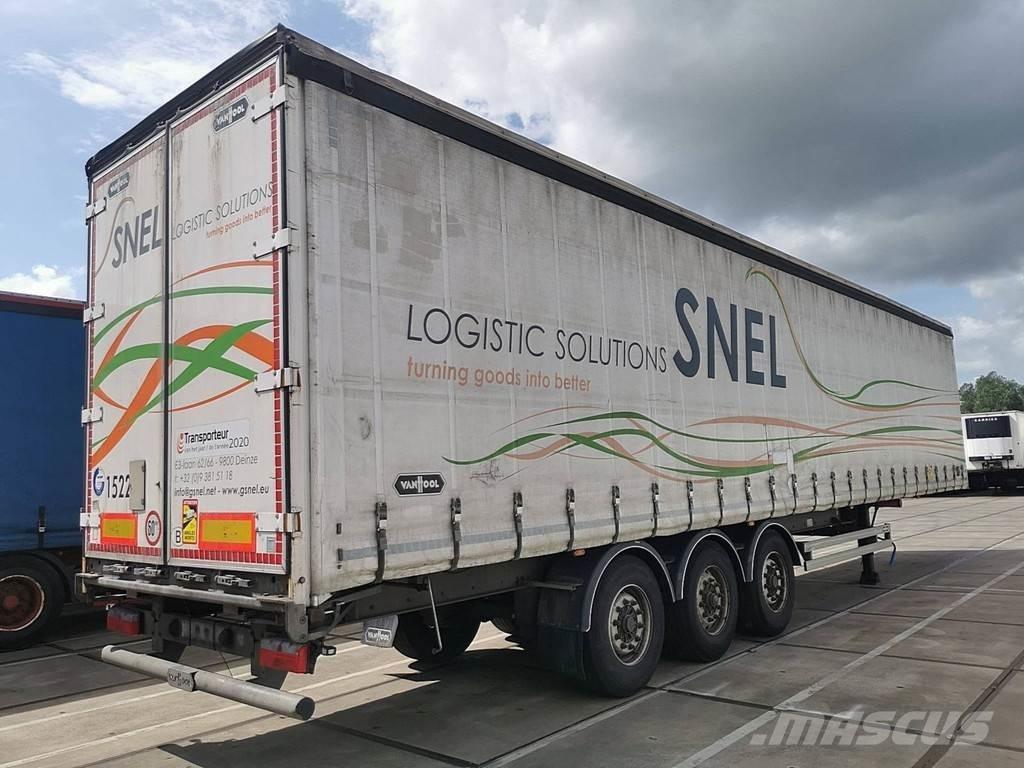 Van Hool A3C002 Semi-trailer med Gardinsider