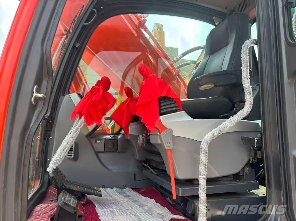 Doosan 225 LC Gravemaskiner på larvebånd