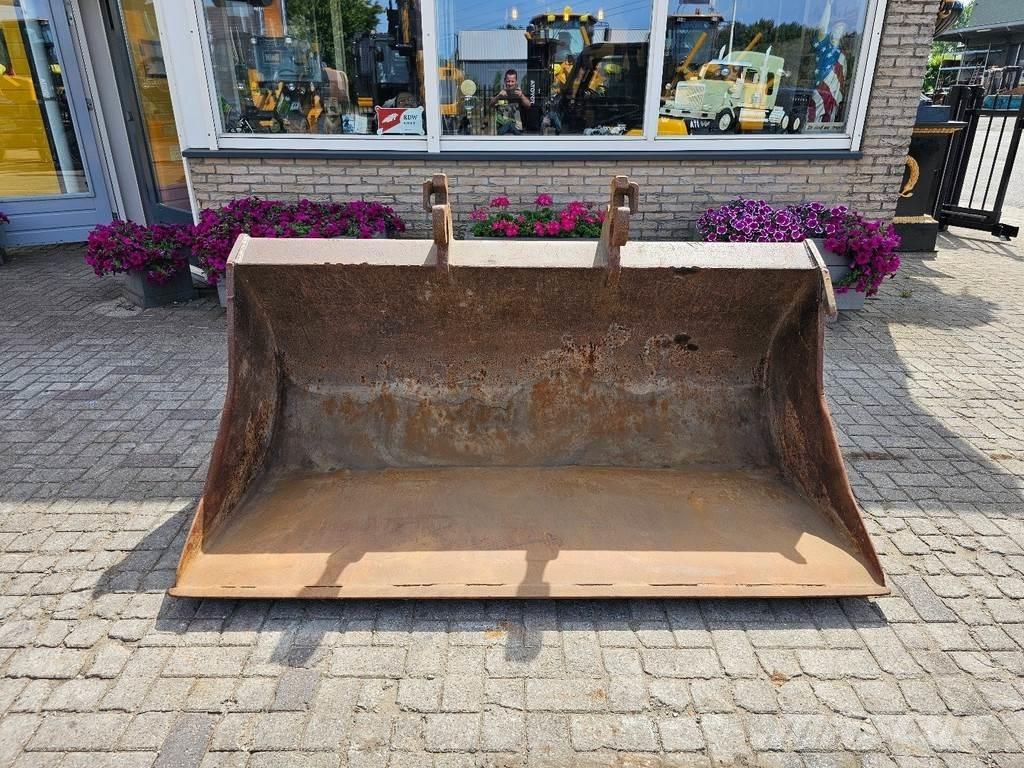 Beco Slotenbak Skovle