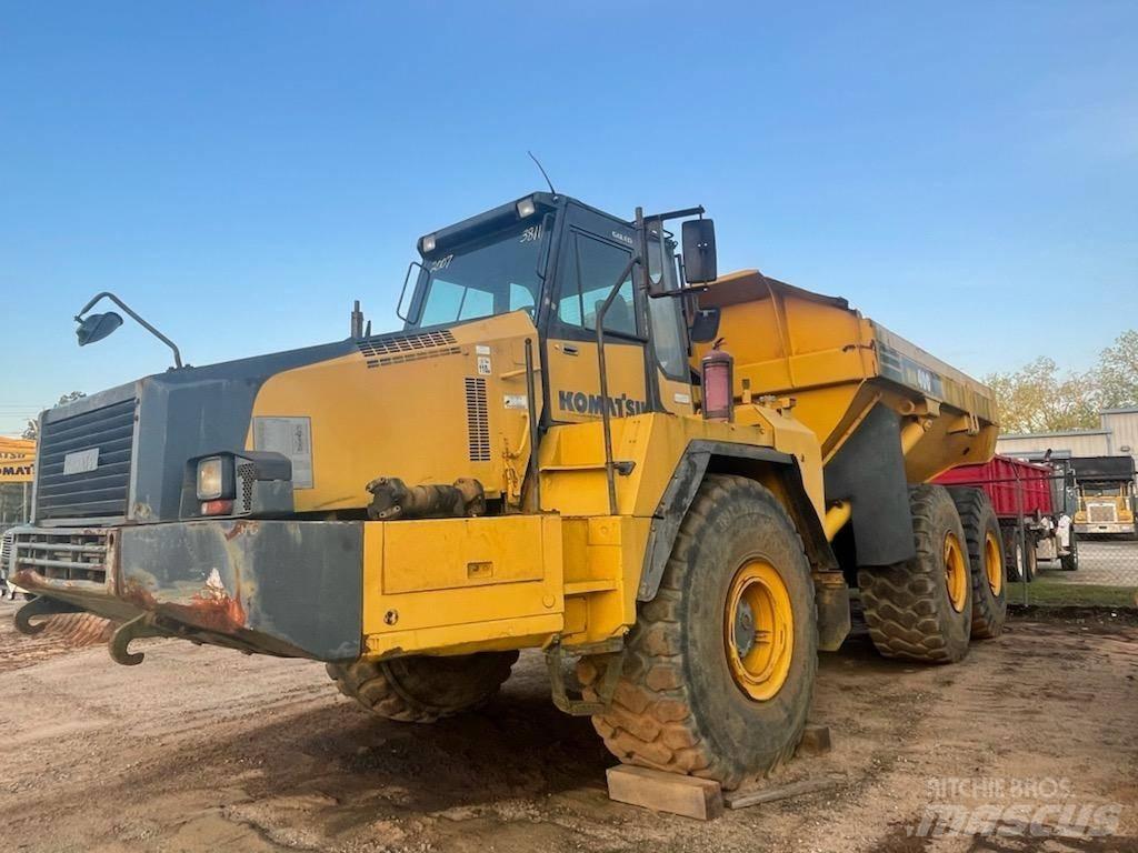 Komatsu HM 400-2 Terrængående lastbiler