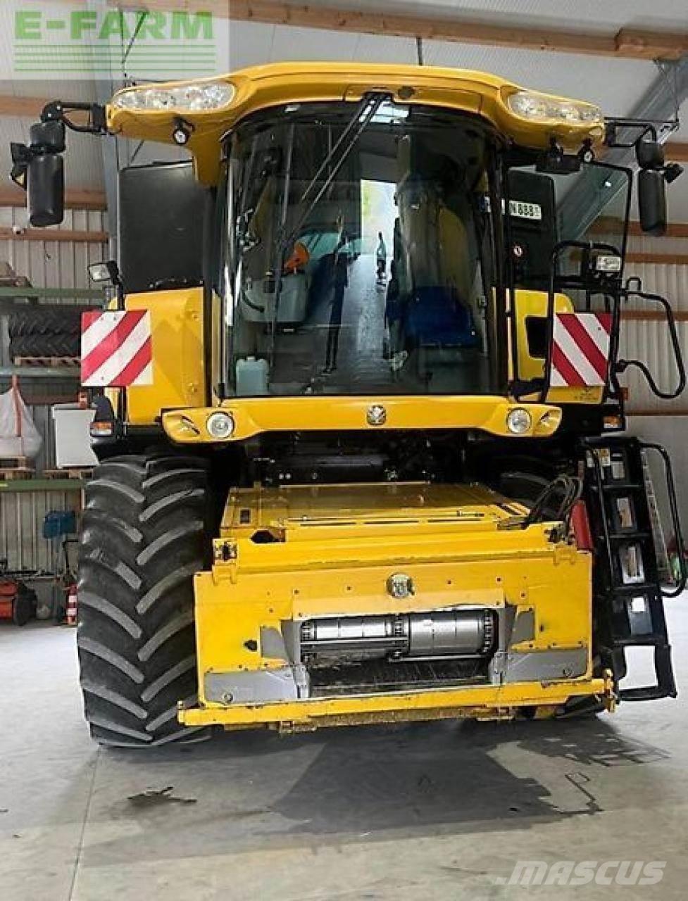 New Holland cr8080 Mejetærskere