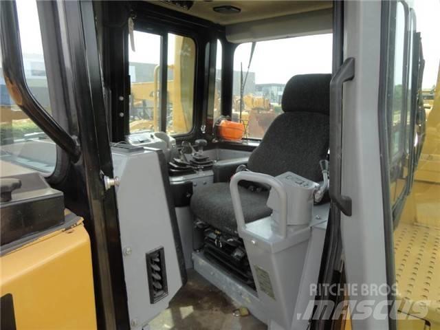 CAT D 8 R Bulldozer på larvebånd