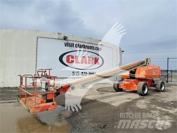 JLG 800S Teleskoplifte
