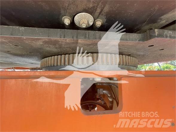 JLG 860SJ Teleskoplifte