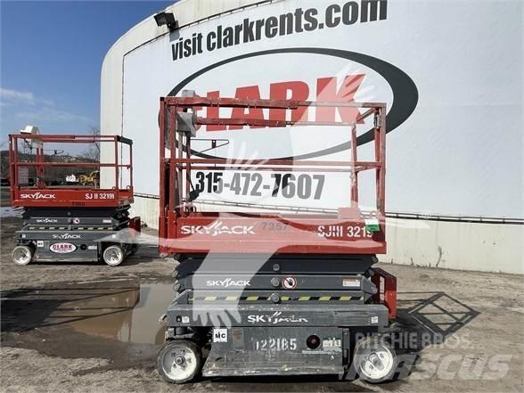SkyJack SJ3219 Saxlifte