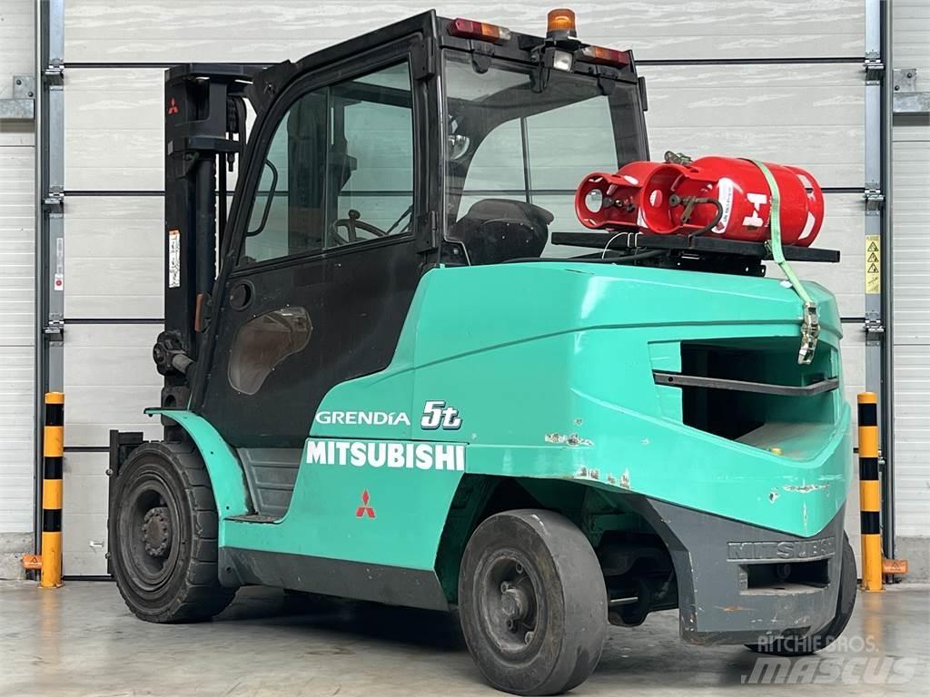 Mitsubishi FG 55 N LPG gaffeltrucks