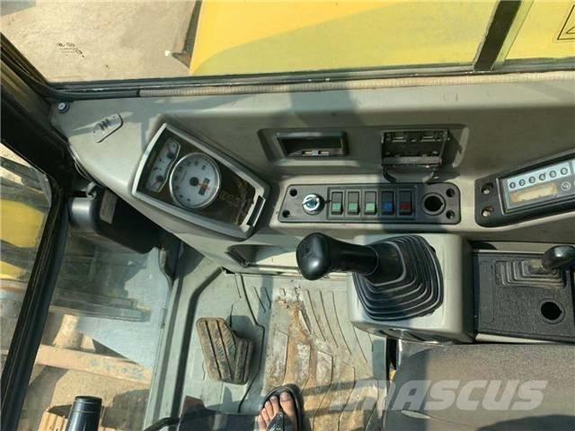 Hyundai R80-7 Gravemaskiner på larvebånd