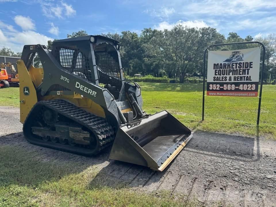 John Deere 317G Minilæsser - skridstyret