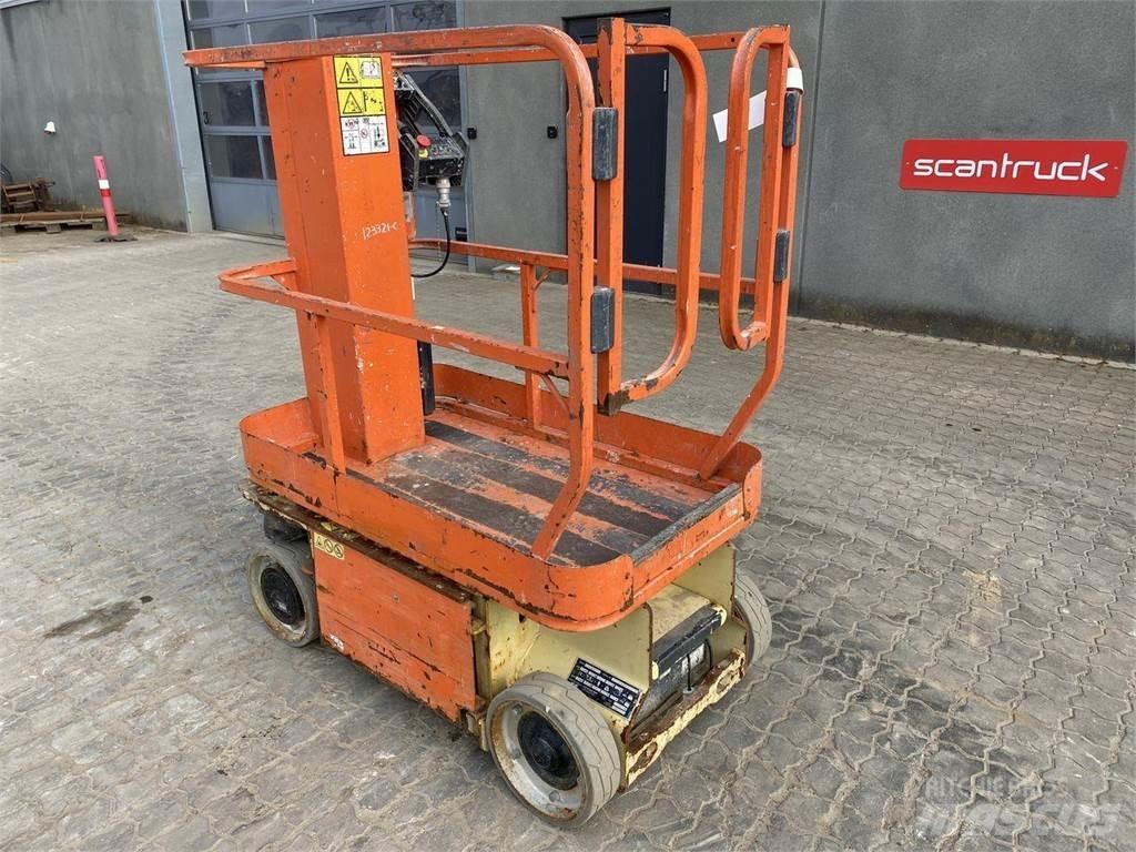 JLG 1230ES Søjlelifte