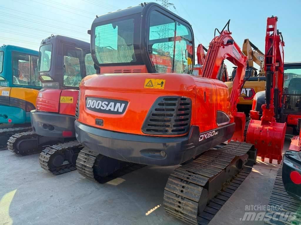 Doosan DX 60 Minigravemaskiner