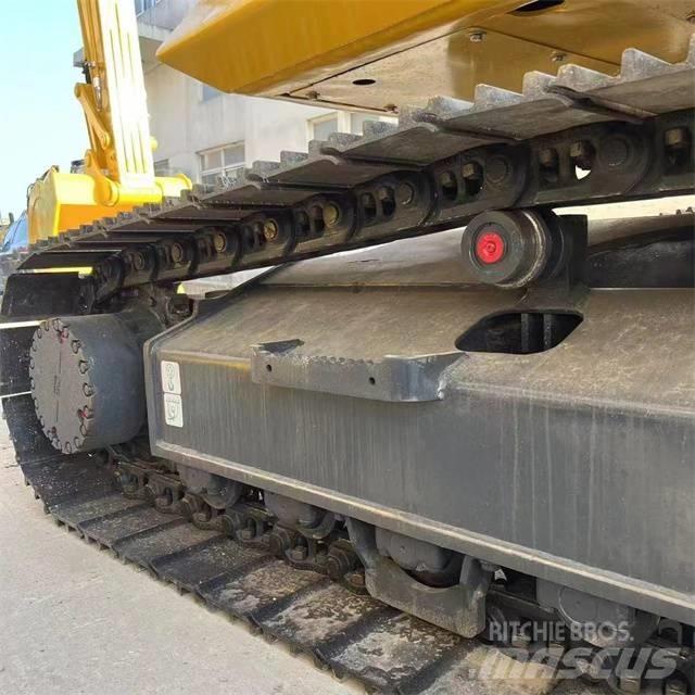 Komatsu PC 210-8 Gravemaskiner på larvebånd