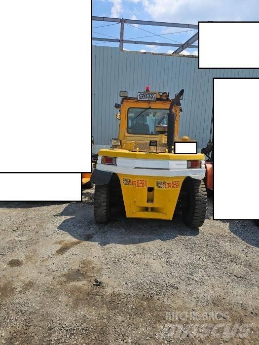 Hyundai 100D Gaffeltrucks - andre