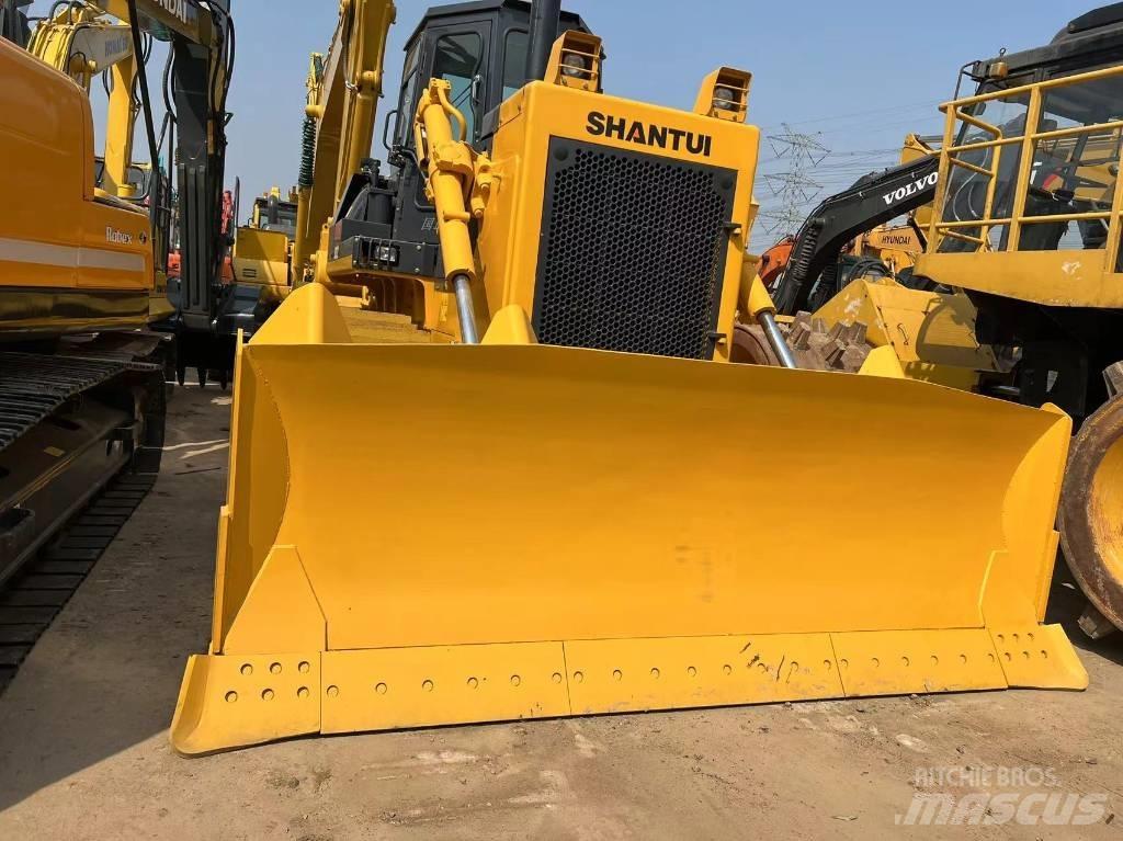Shantui SD 22 Bulldozer på larvebånd