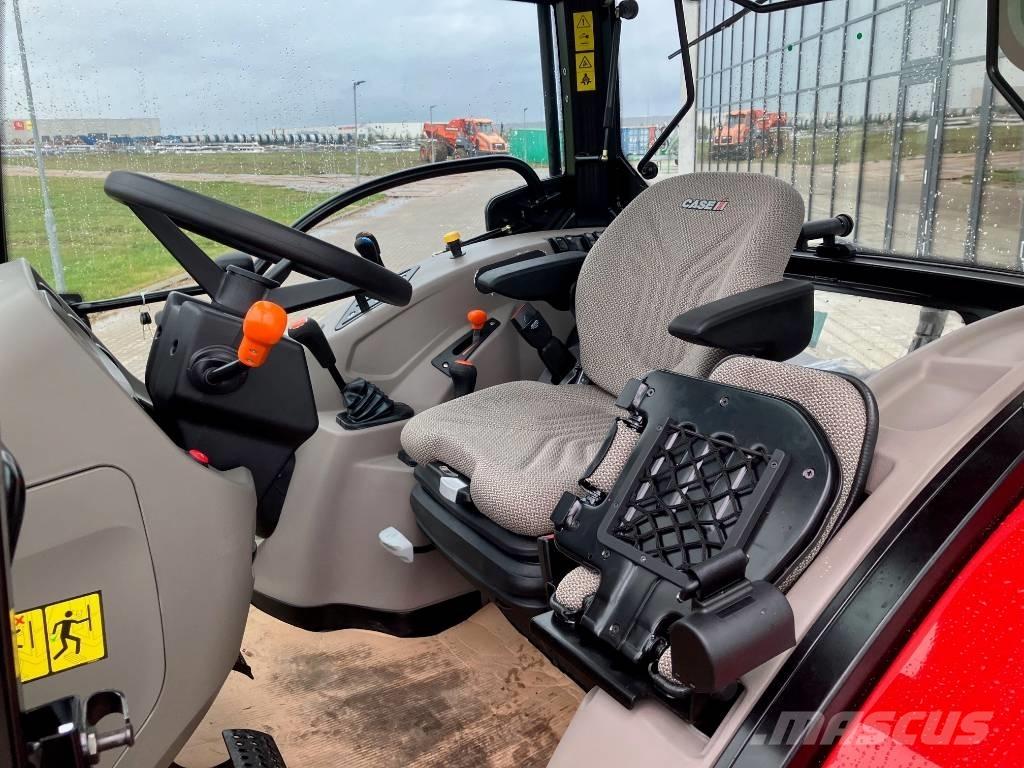 Case IH Farmall 100A Traktorer