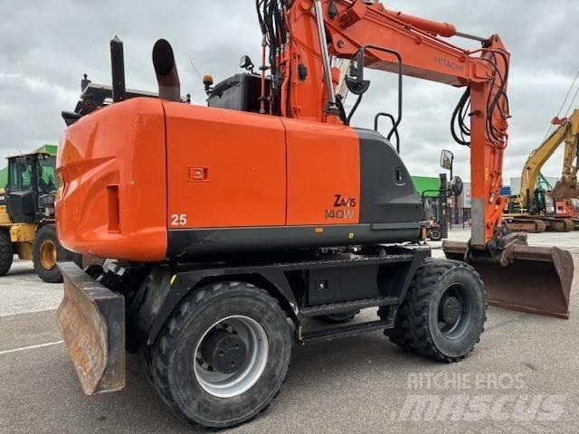 Hitachi ZX 140 W-5 Gravemaskiner på hjul