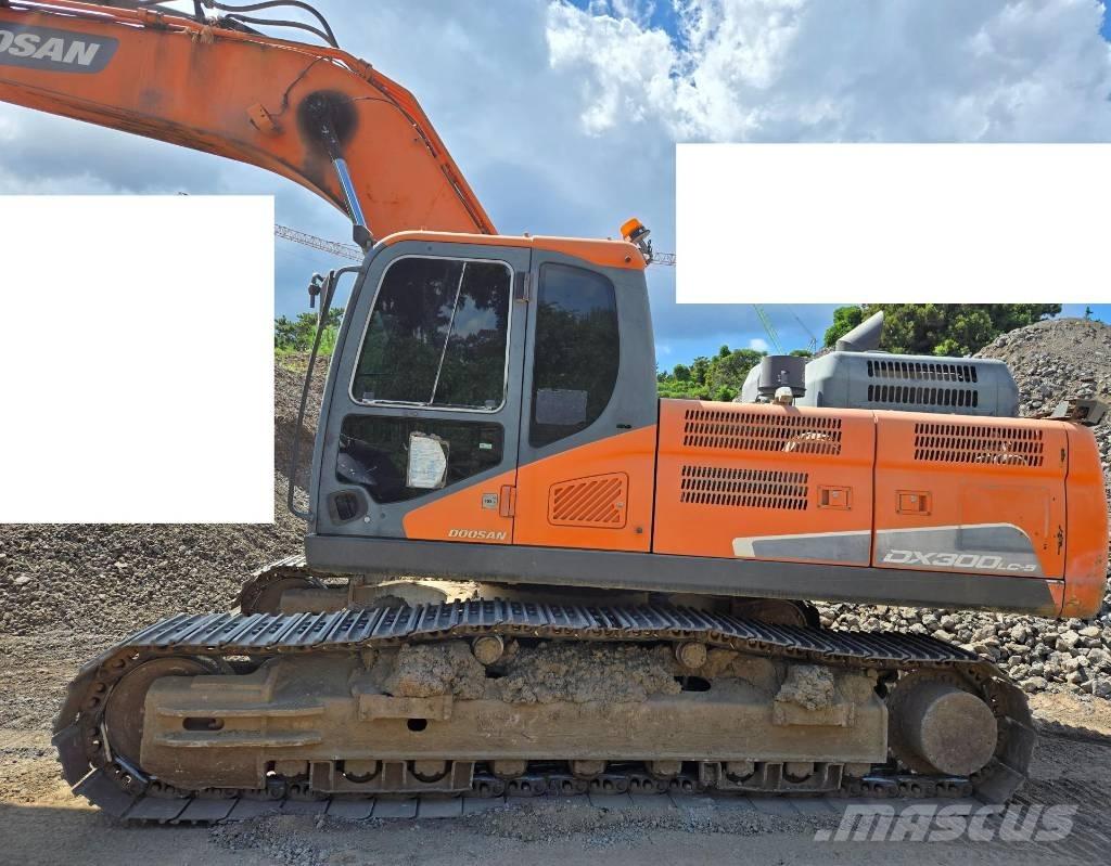 Doosan DX 300 LC-5 Gravemaskiner på larvebånd