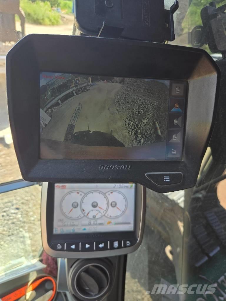 Doosan DX 300 LC-5 Gravemaskiner på larvebånd