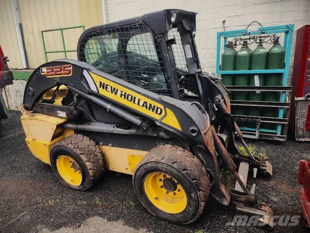 New Holland 225L Minilæsser - skridstyret