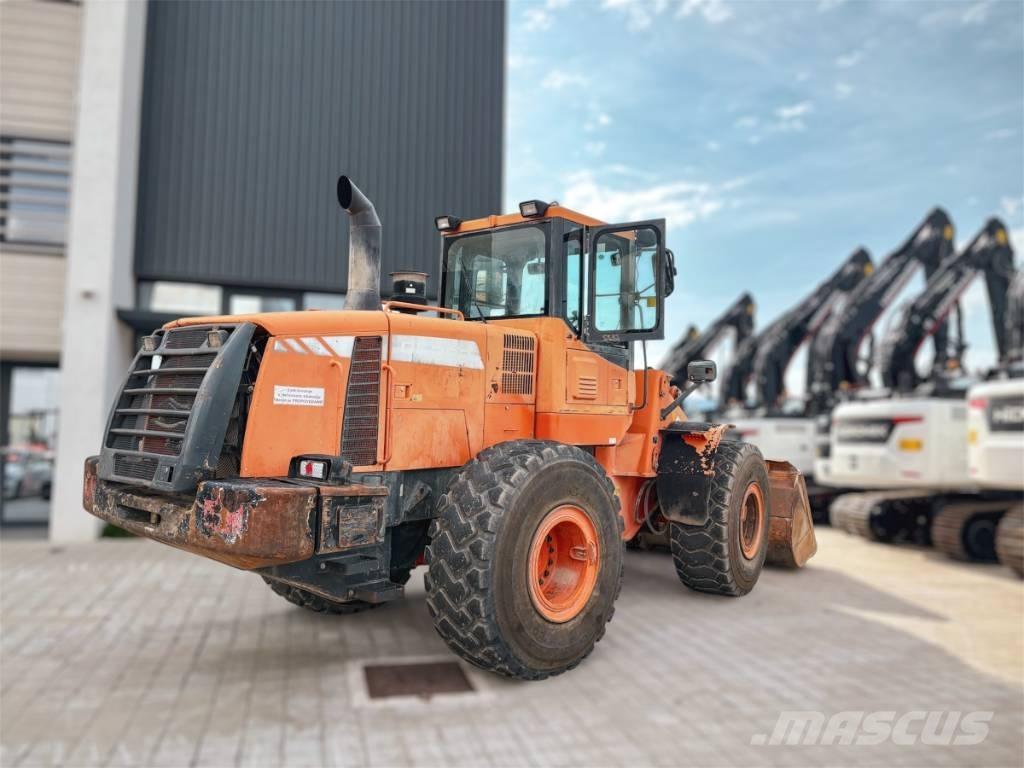 Doosan DL 300 Læssemaskiner på hjul