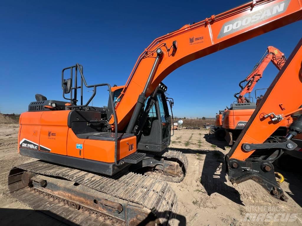 Doosan DX140LC-7 Gravemaskiner på larvebånd