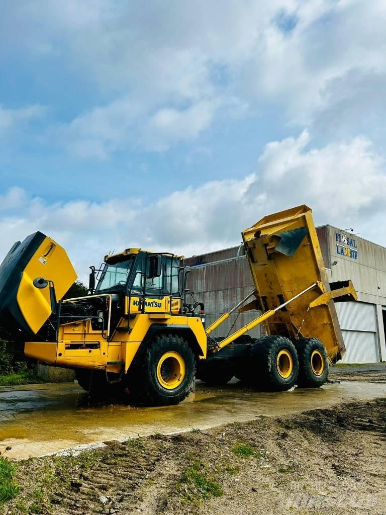 Komatsu HM 300-3 Terrængående lastbiler