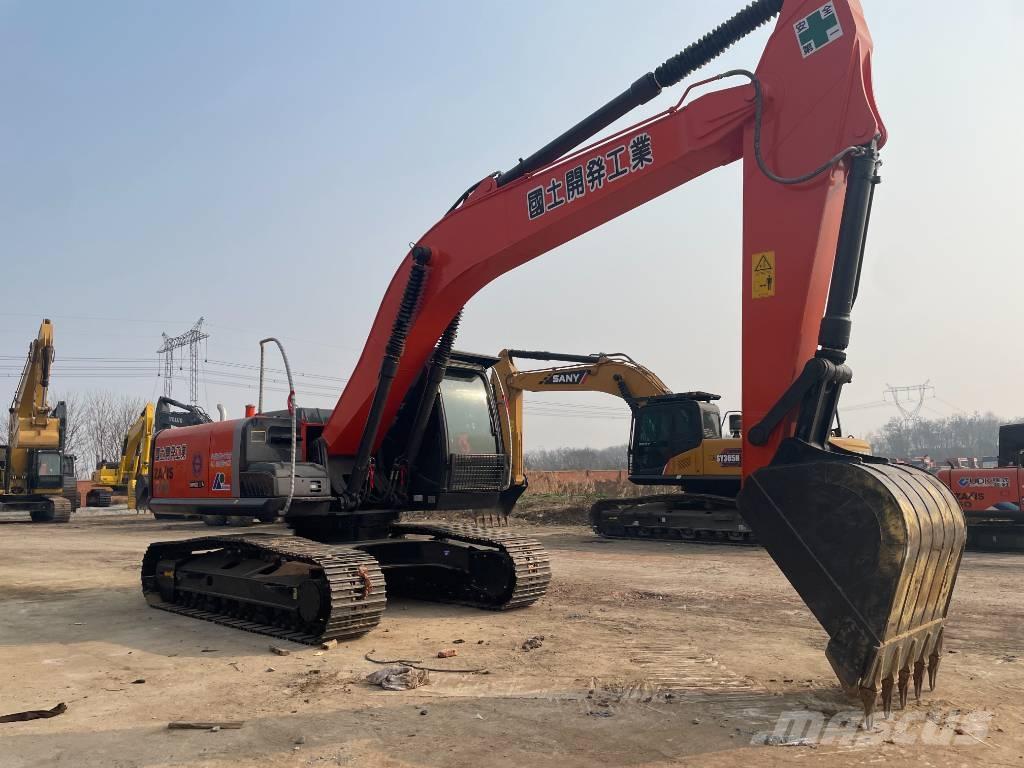 Hitachi ZX 240 Gravemaskiner på larvebånd