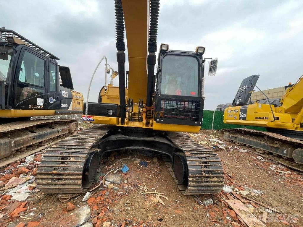 CAT 320 DL Gravemaskiner på larvebånd