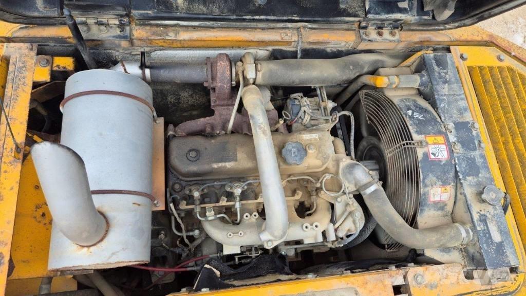 JCB JS 130 W Gravemaskiner på hjul
