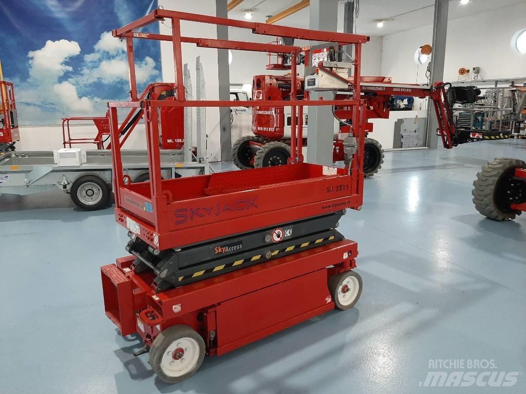 SkyJack SJIII 3215 Saxlifte