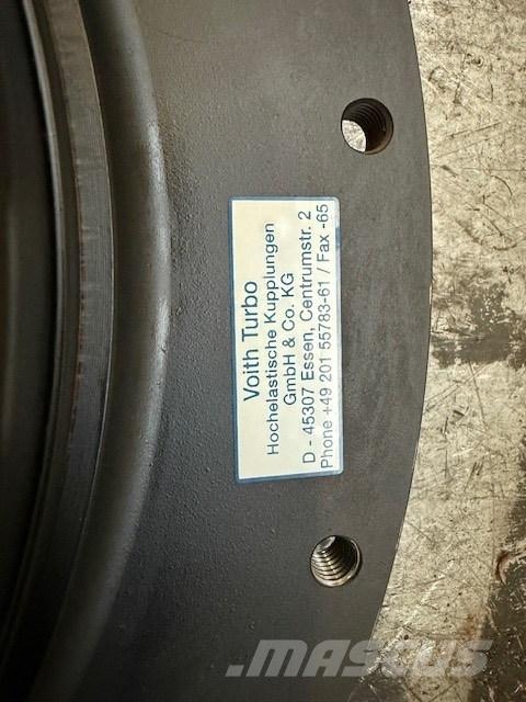 Doosan DL 420-3 Chassis og suspension