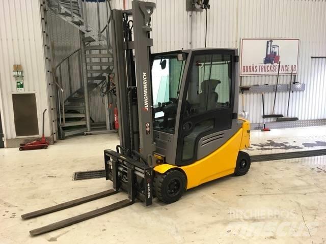 Jungheinrich EFG 320 El gaffeltrucks