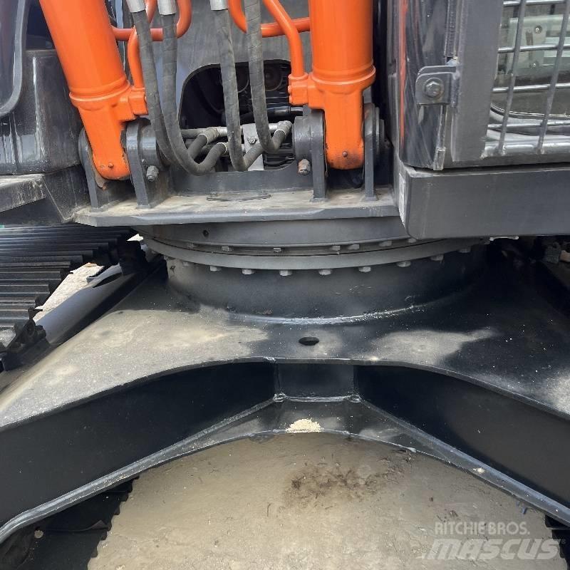 Hitachi ZX 160 Gravemaskiner på larvebånd