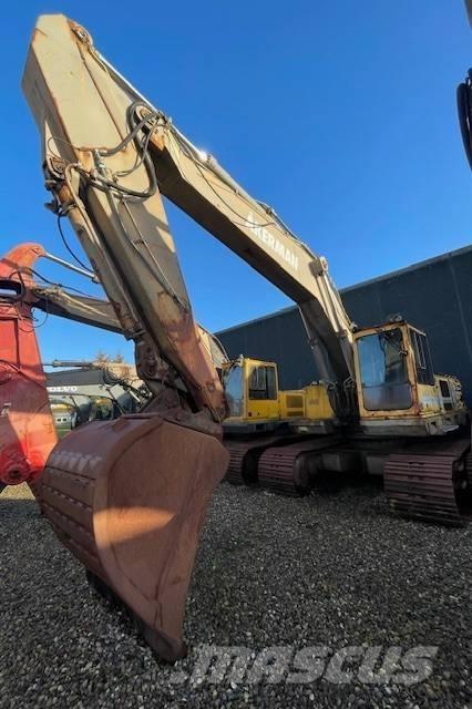 Åkerman EC420 Gravemaskiner på larvebånd