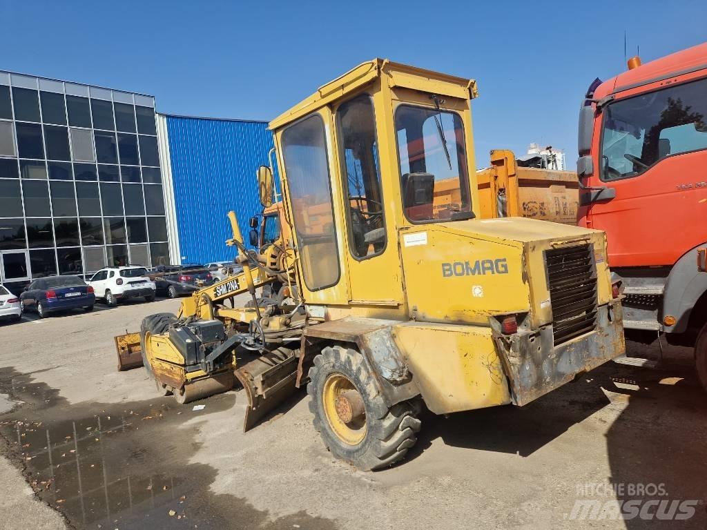 Bomag SHM2NA Vejhøvle / Gradere