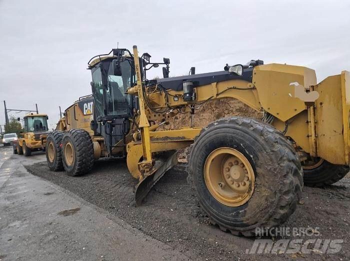 CAT 14M Vejhøvle / Gradere