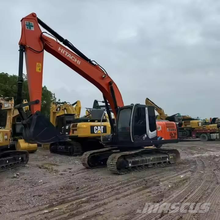 Hitachi ZX200 Gravemaskiner på larvebånd