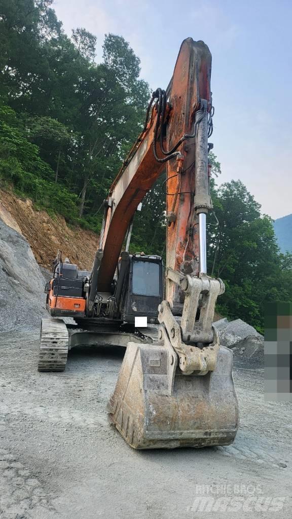 Doosan DX 300 LC-5 Gravemaskiner på larvebånd