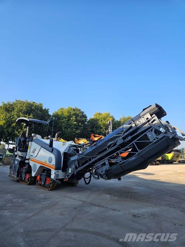 Wirtgen W 100 F Asfalt-koldfræsere
